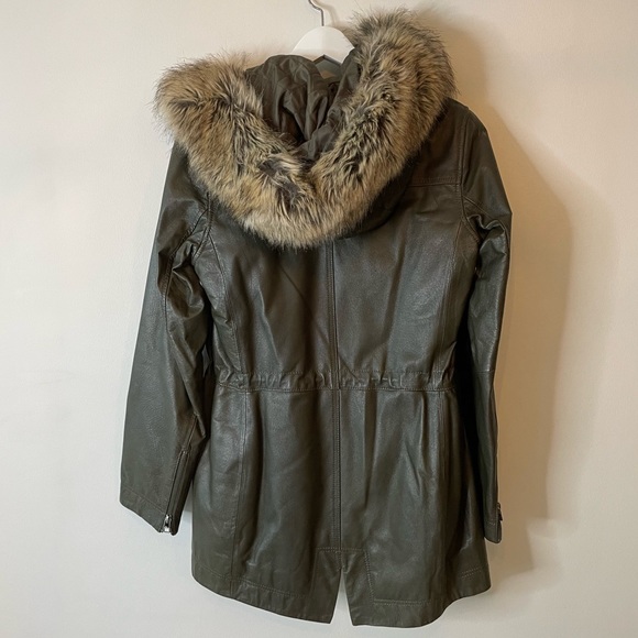 DANIER | Green Leather Winter Coat - Picture 9 of 10